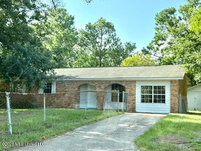 2008 E Clemson Circle, Gautier, MS 39553 - #1