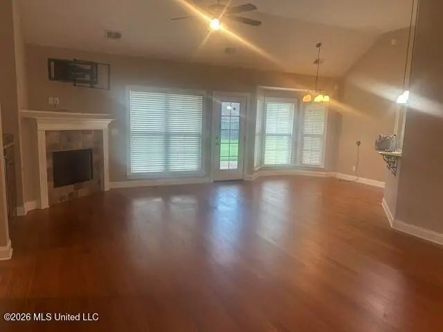 4710 E Dublin Circle, Olive Branch, MS 38654 - #2