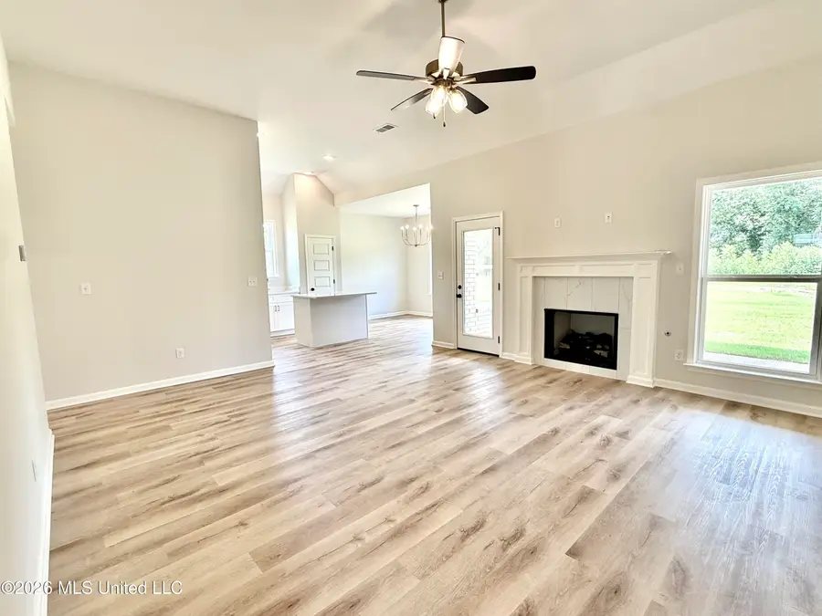 1020 Great Glen Drive, Southaven, MS 38671 - #3