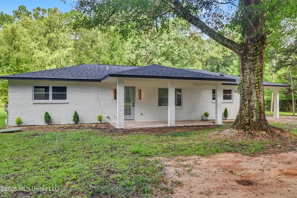 10132 Graystone Drive, Moss Point, MS 39562