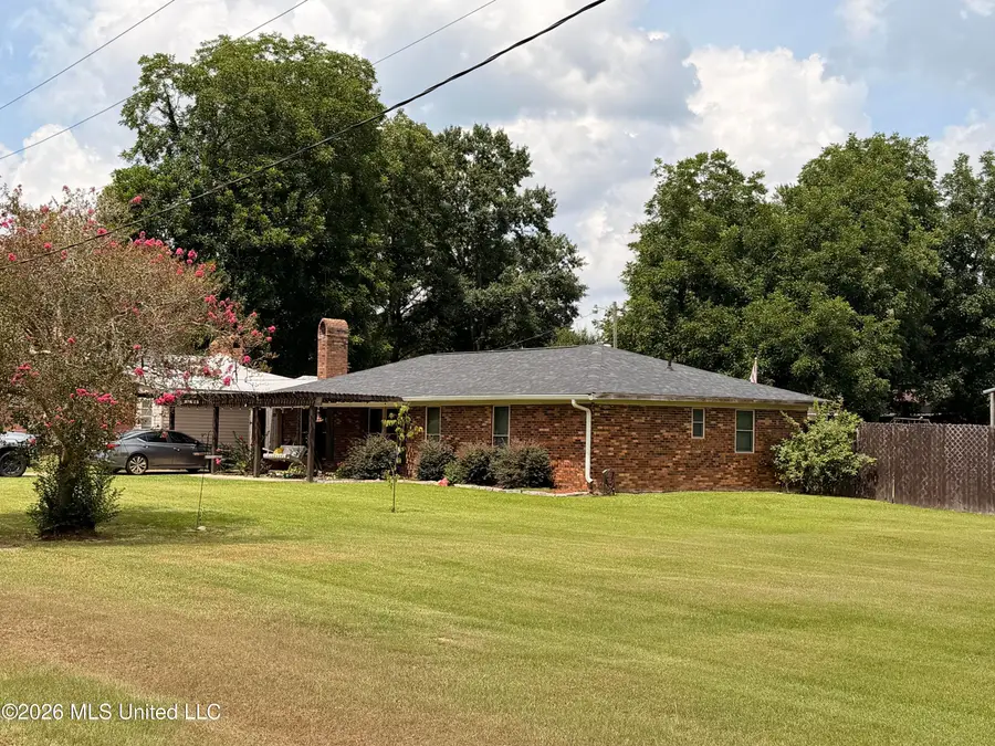 32 Pine Street, Bude, MS 39630 - #2
