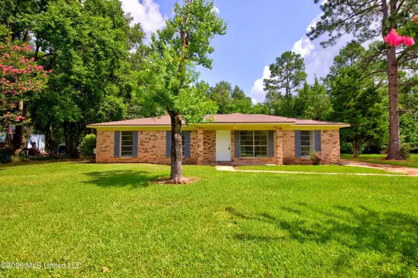 5717 Meadowview Drive, Moss Point, MS 39562