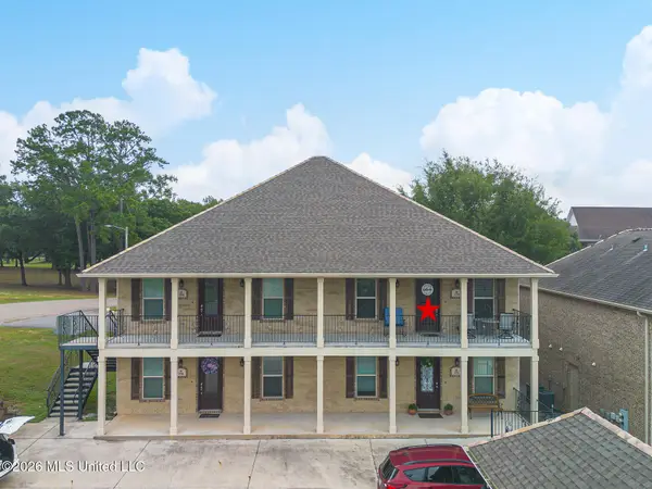 254 Fairway Villas Circle, Diamondhead, MS 39525