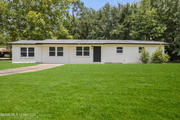 3307 Basswood Street, Pascagoula, MS 39581
