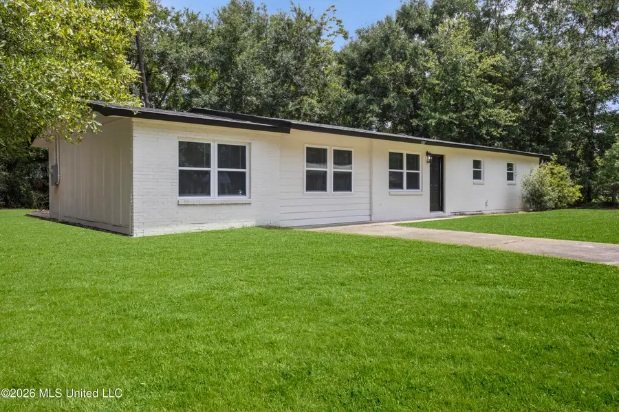 3307 Basswood Street, Pascagoula, MS 39581 - #3