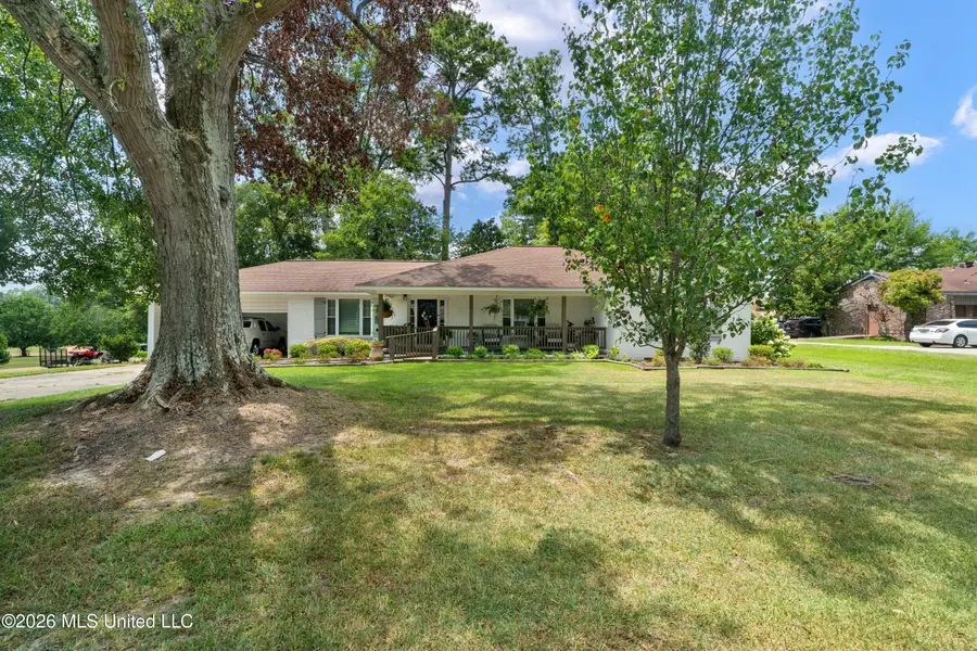 603 S 1st Street, Collins, MS 39428 - #2