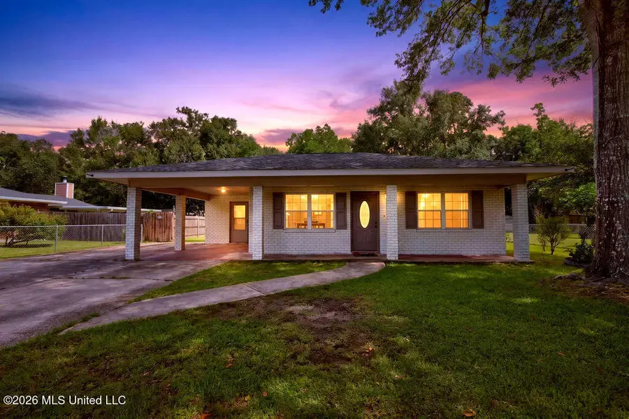 610 Herlihy Street, Waveland, MS 39576 - #2