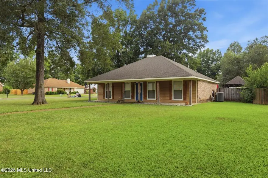 116 Eastwood Circle, Florence, MS 39073 - #2