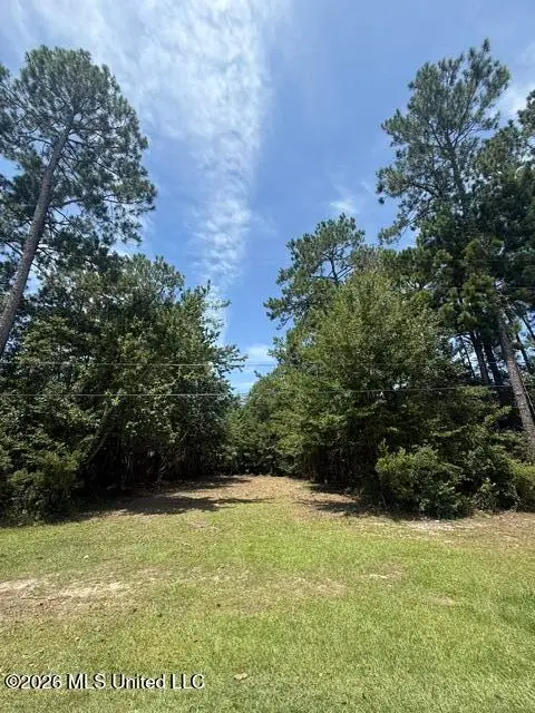 0 Pawnee Place, Kiln, MS 39556