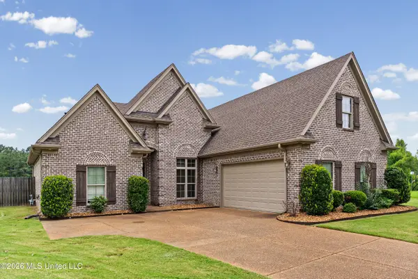 111 London Cove, Batesville, MS 38606
