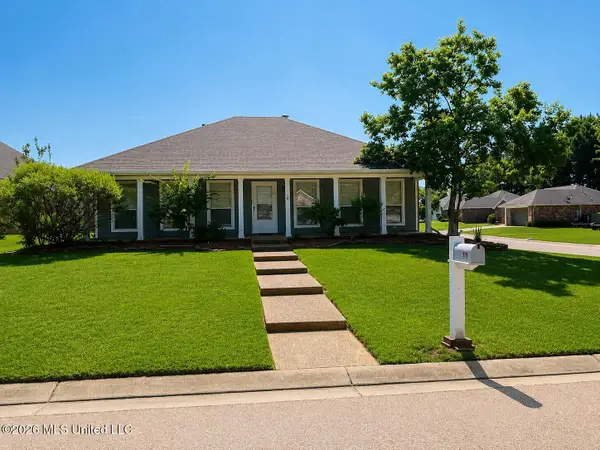 118 Magnolia Way, Pearl, MS 39208