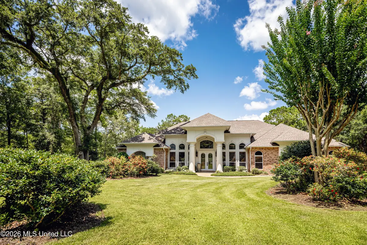 2408 Olde Oak Pointe, Ocean Springs, MS 39564 - #1