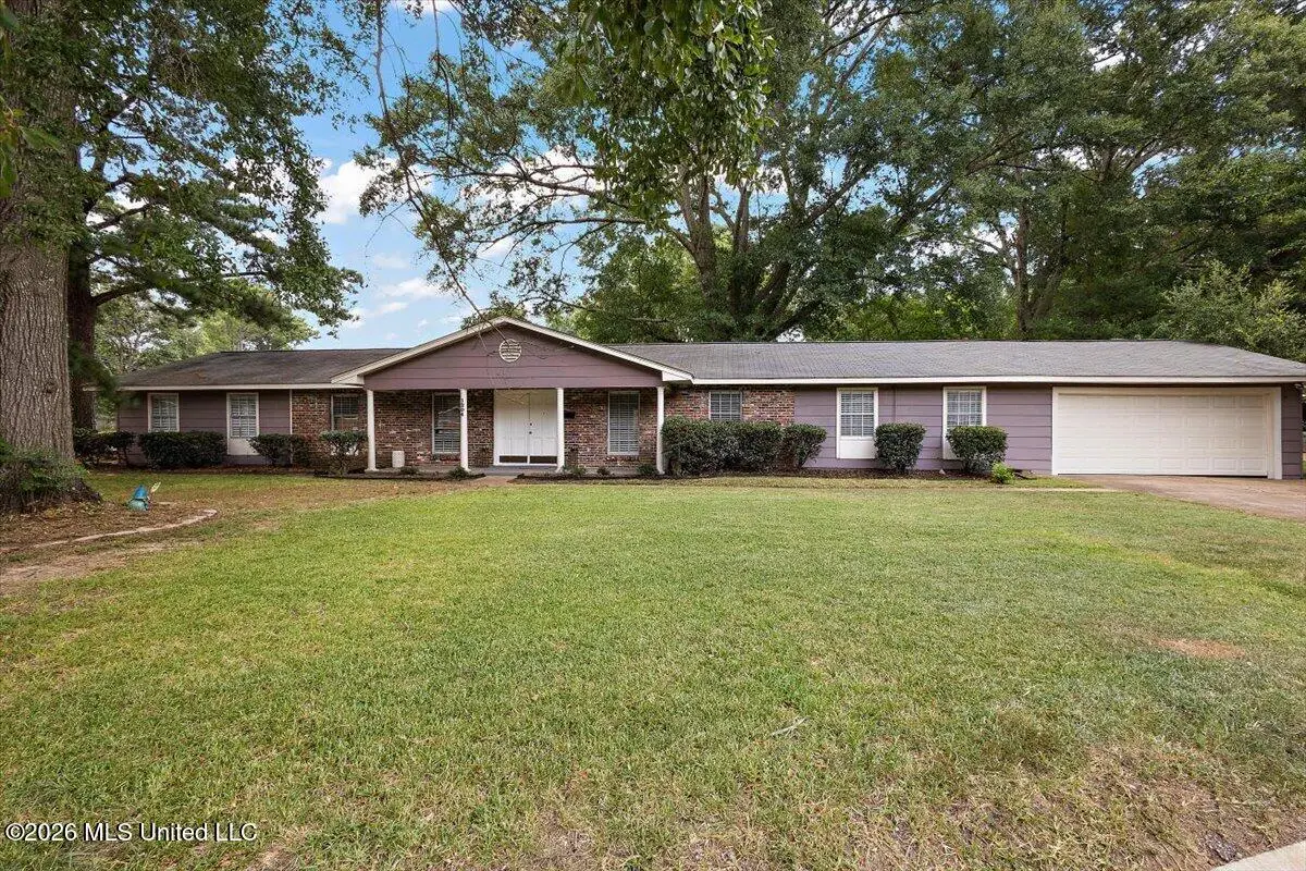 1204 Deerfield Lane, Jackson, MS 39211 - #1