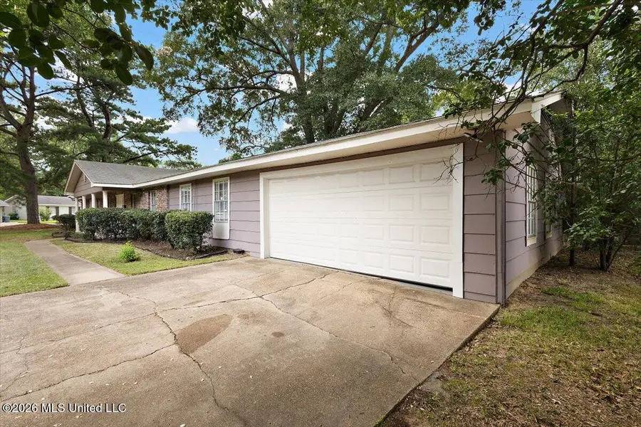 1204 Deerfield Lane, Jackson, MS 39211 - #3