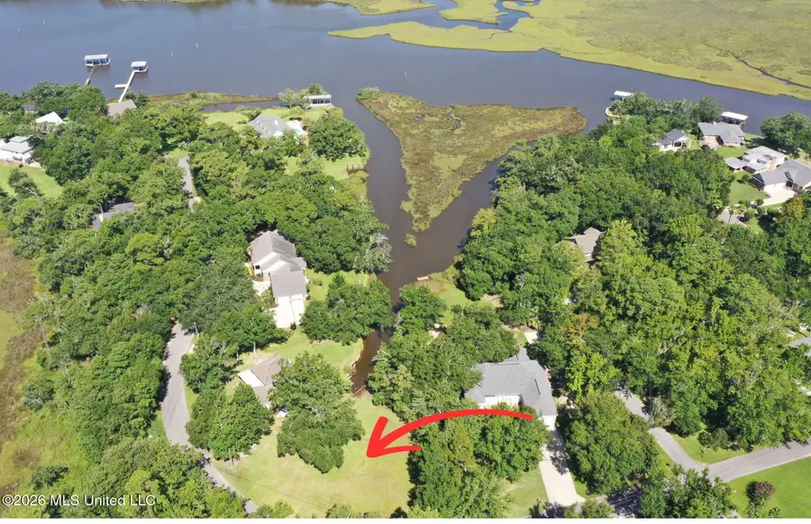 3033 Magnolia Lane, Ocean Springs, MS 39564 - #3