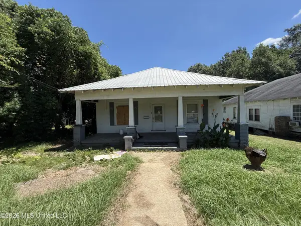 406 Elmwood Street, McComb, MS 39648