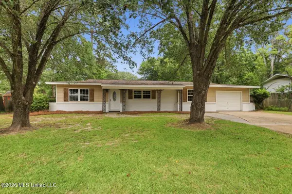 3218 Eastland Drive, Pearl, MS 39208