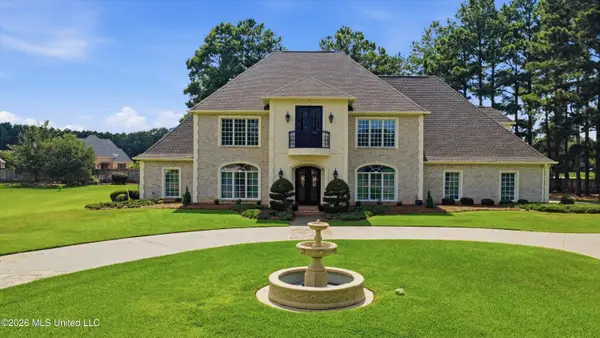 301 Pinehurst Circle, Ridgeland, MS 39157