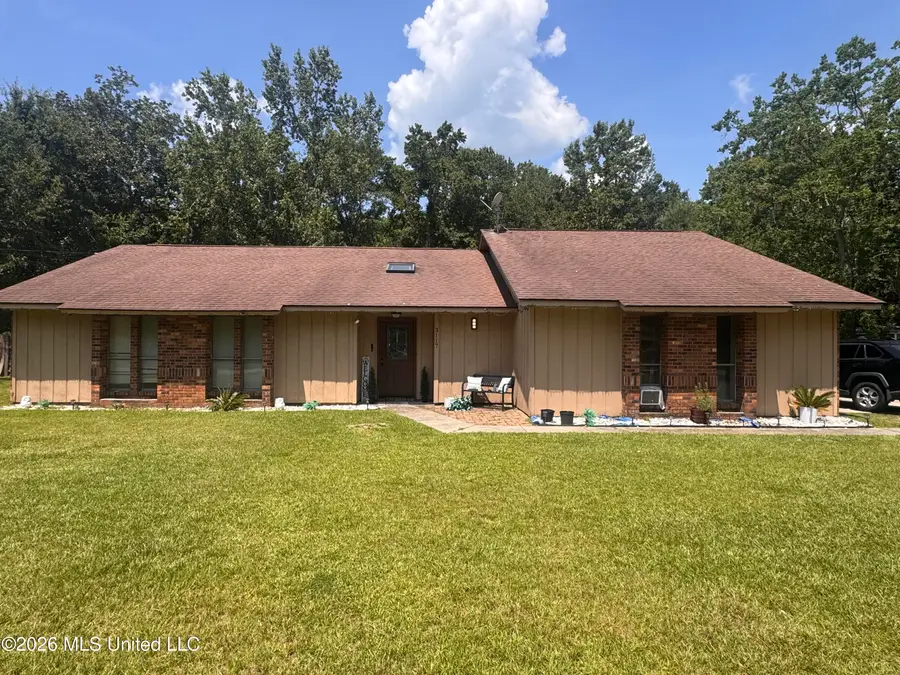 3117 N 2nd Street, Ocean Springs, MS 39564 - #2