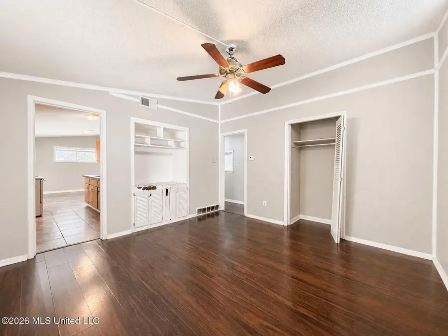 8658 Bunker Hill Drive, Southaven, MS 38671 - #3