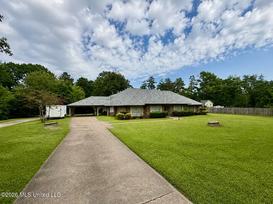 453 NW Oak Street, Magee, MS 39111 - #2