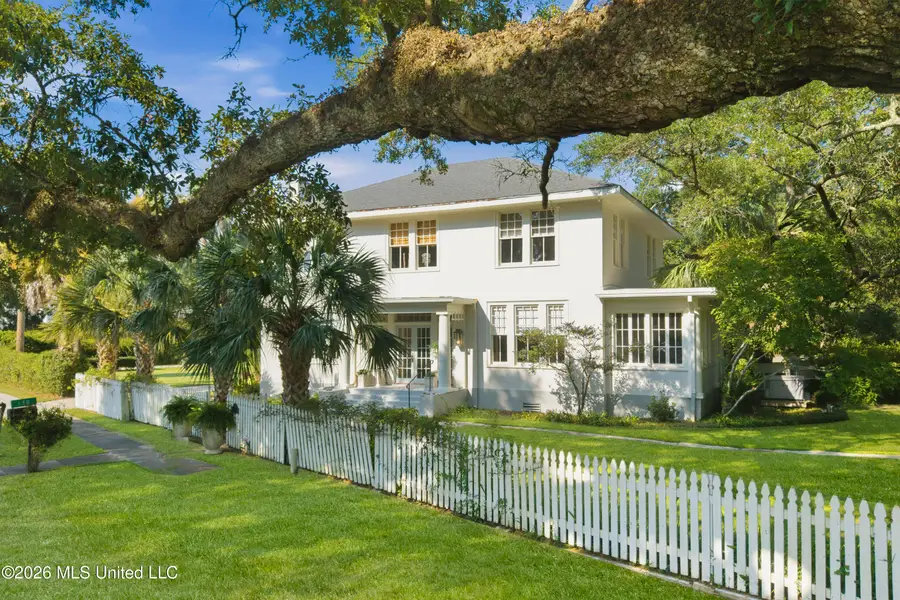110 Wisteria Drive, Pass Christian, MS 39571 - #2