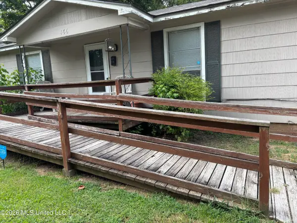 486 Collier Avenue, Jackson, MS 39213