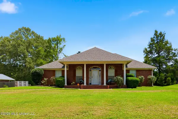 912 Eagles Nest Drive, Byram, MS 39272