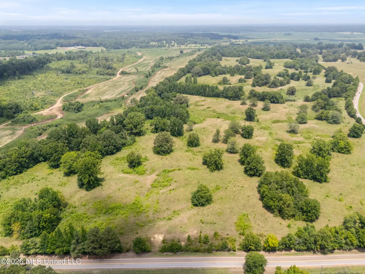 5400 Brownsferry Road, Senatobia, MS 38668 - #1