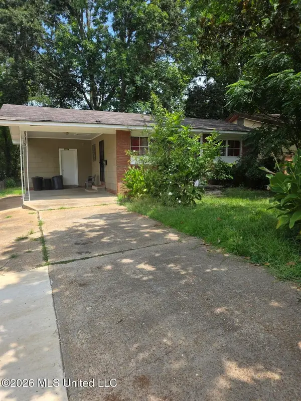 2704 Newport Street, Jackson, MS 39213