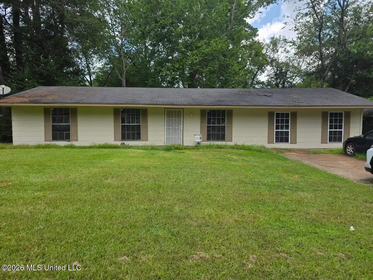 3134 Woodville Circle, Jackson, MS 39212 - #1