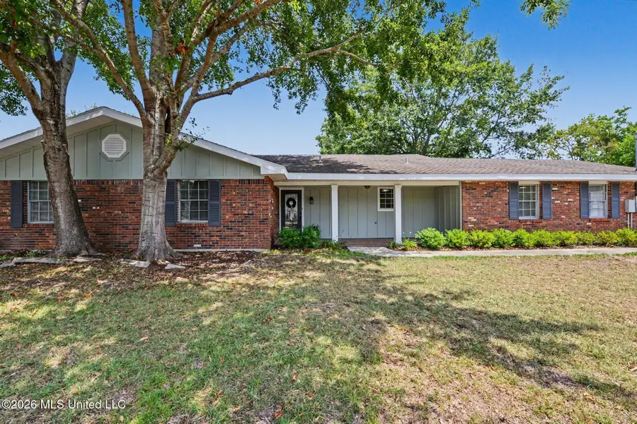 31 Chantilly Terrace, Bay Saint Louis, MS 39520 - #2
