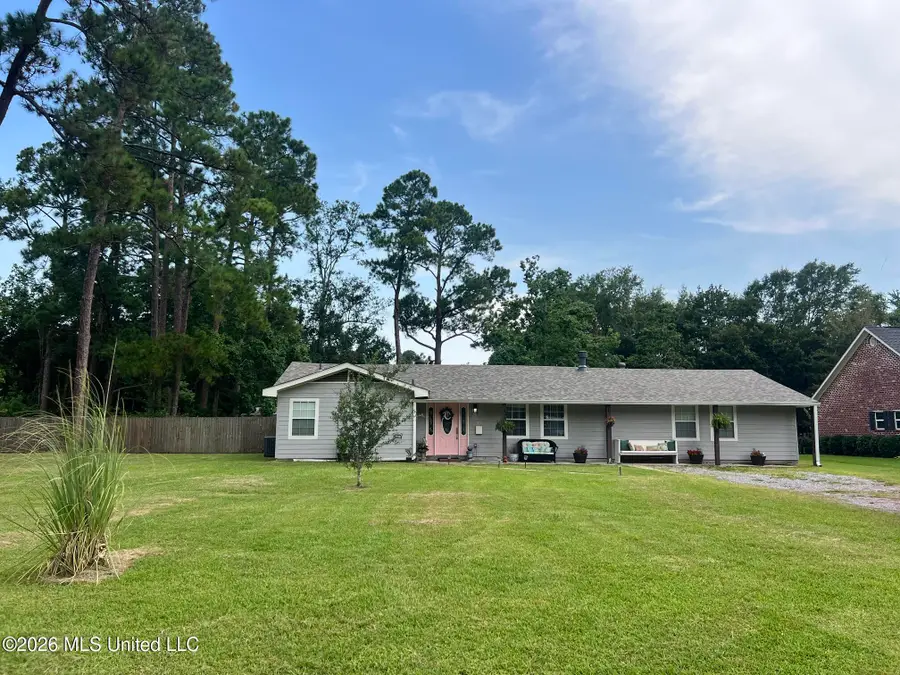 13 40th Street, Gulfport, MS 39507 - #2