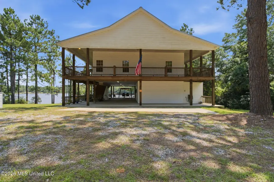 62 N Lakeshore Drive, Lumberton, MS 39455 - #2