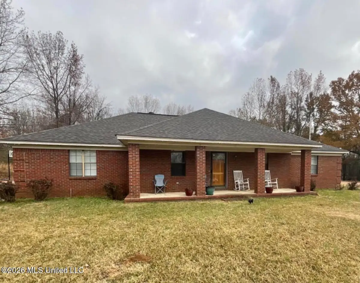 1340 Alonzo Gipson Road, Sardis, MS 38666 - #1