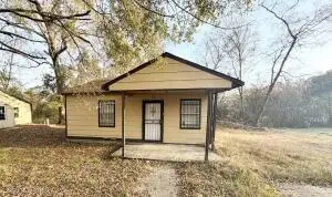 4210 Chennault Avenue, Jackson, MS 39209 - #1