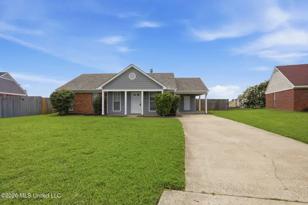 9043 W Triple Crown Loop, Southaven, MS 38671