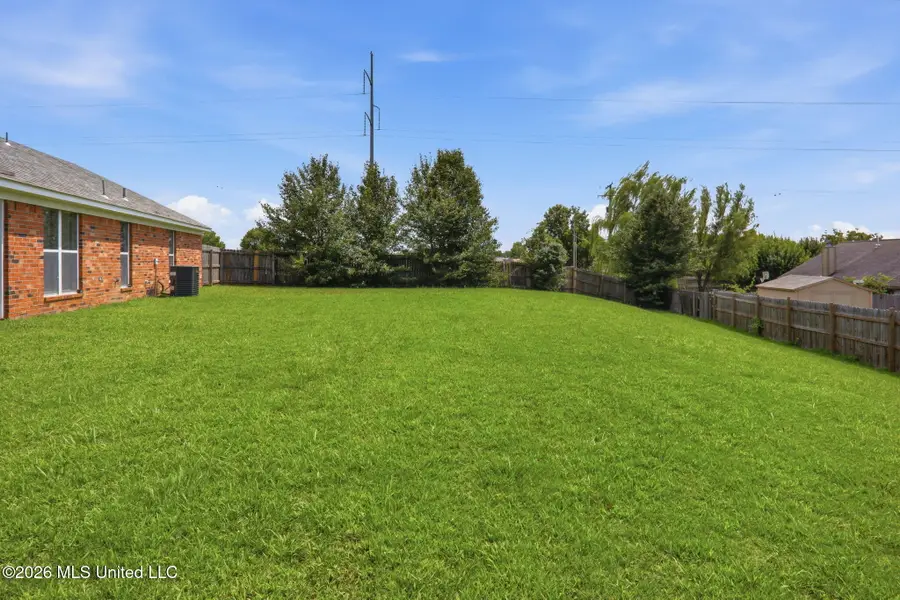 9043 W Triple Crown Loop, Southaven, MS 38671 - #3