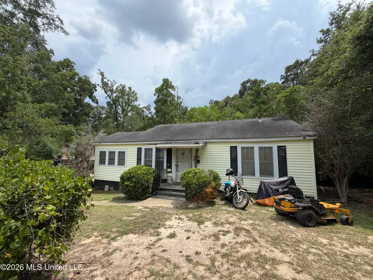 522 W 28th Street, Laurel, MS 39440 - #1