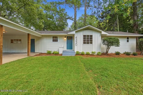 4330 Manhassett Drive, Jackson, MS 39211