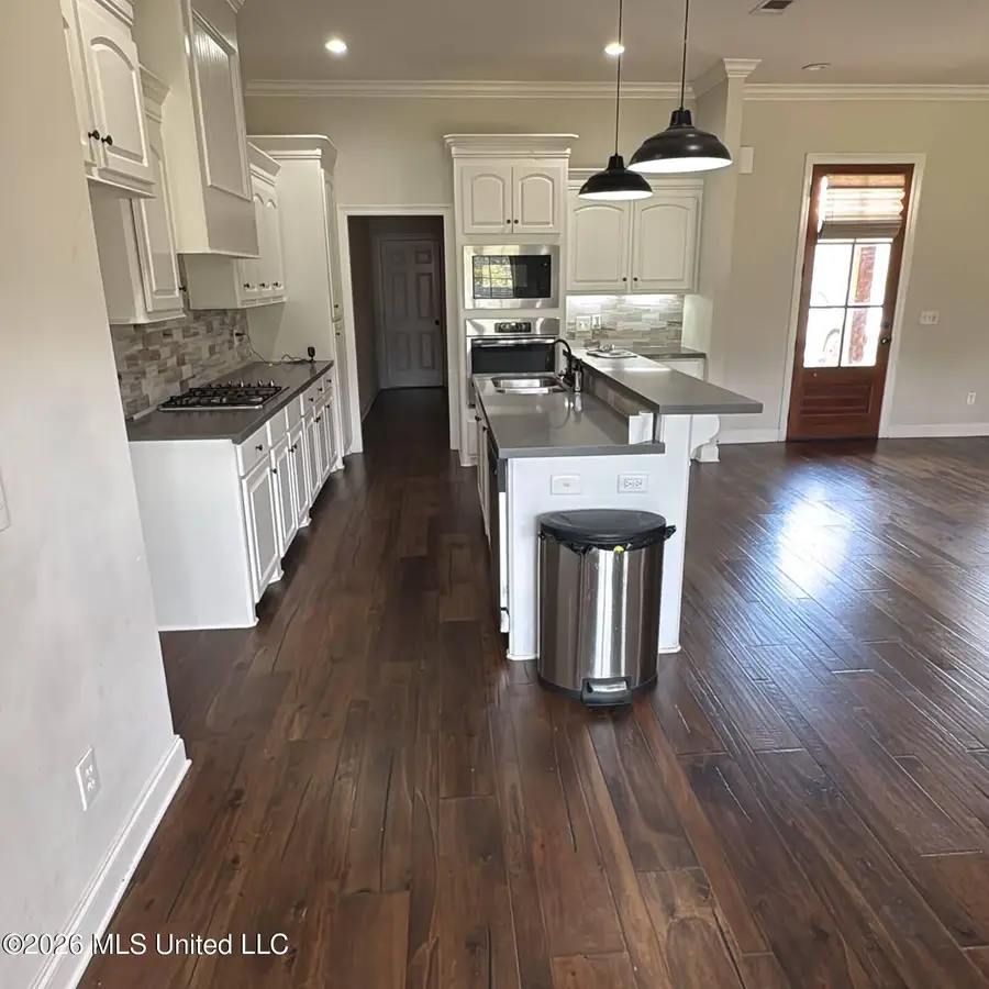 160 Western Ridge, Canton, MS 39046 - #3
