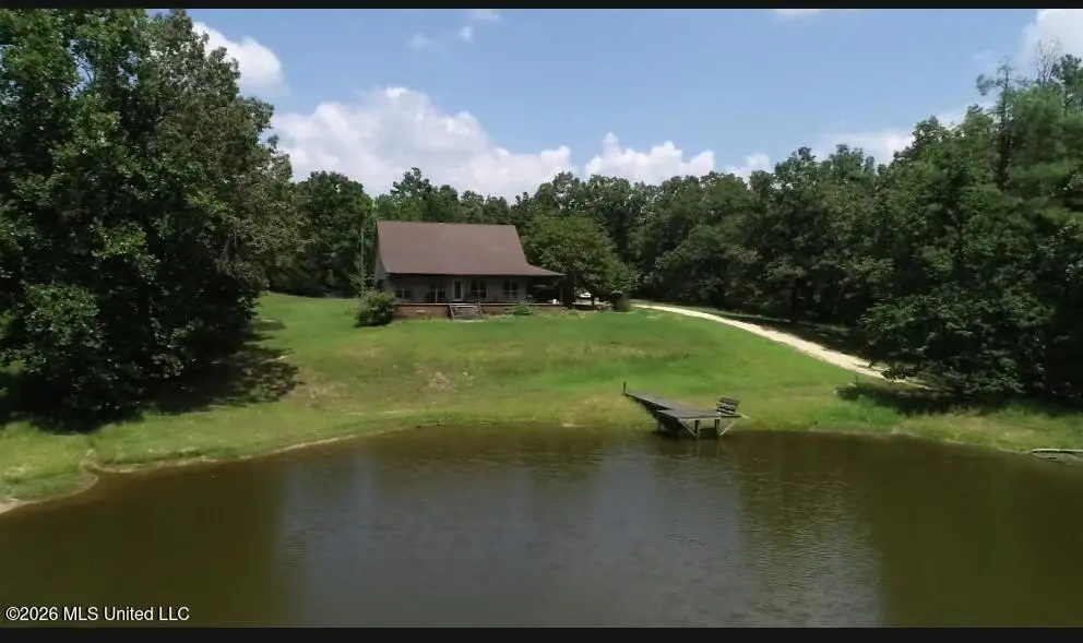 1055 Hays Crossing, Sardis, MS 38666 - #1