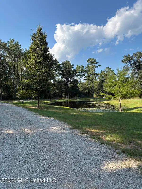 00 Garden Lane, Biloxi, MS 39532