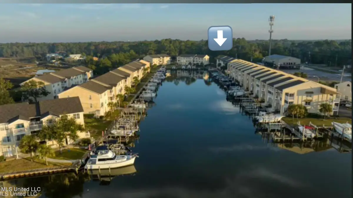2421 Beachview Drive, Ocean Springs, MS 39564 - #1