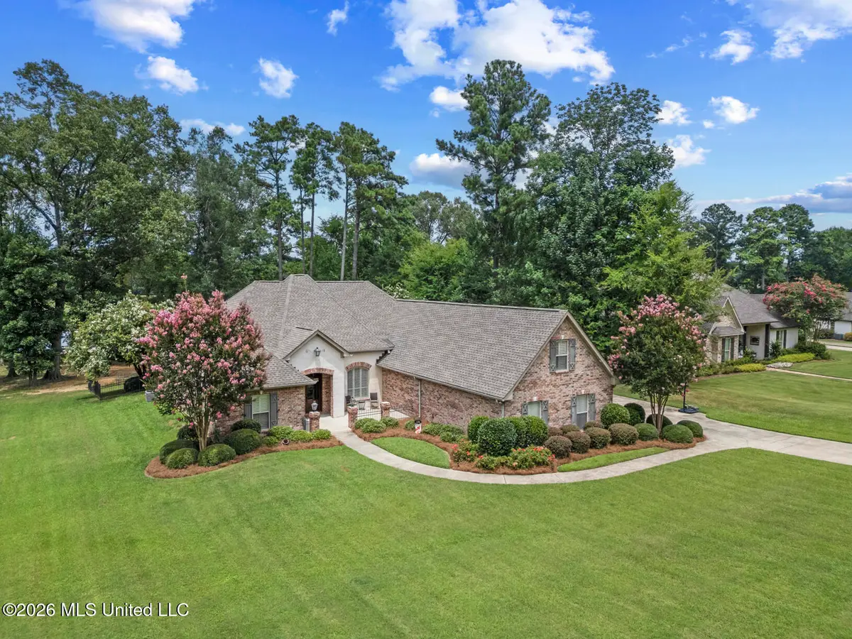 126 Ashbrooke Trail, Madison, MS 39110 - #1