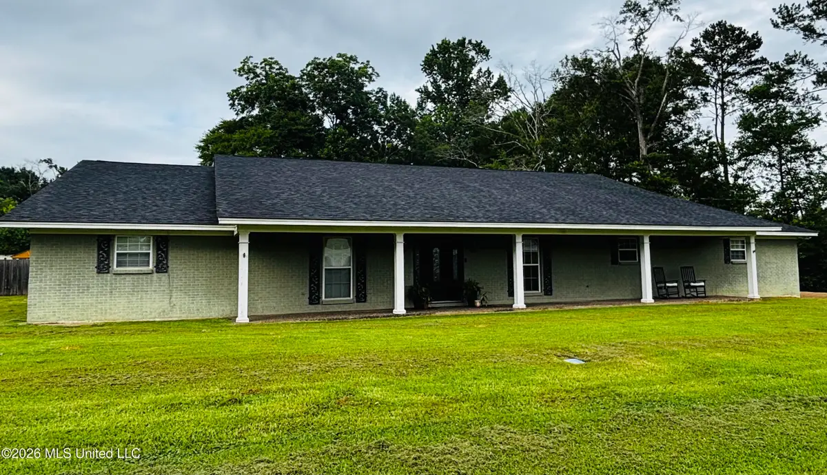 215 Alma Avenue, Walnut Grove, MS 39189 - #1