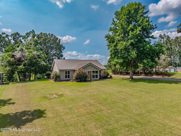 556 Chickasaw Road, Pope, MS 38658