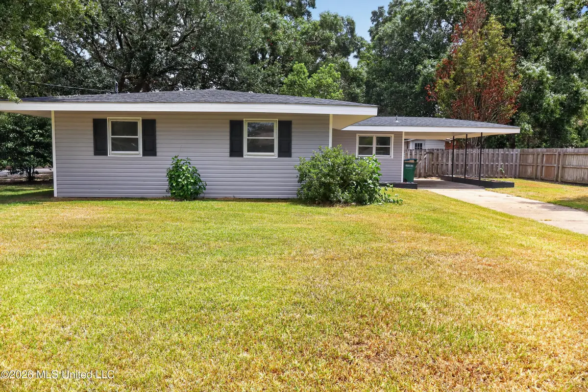 1910 Meadowbrook Street, Pascagoula, MS 39567 - #1