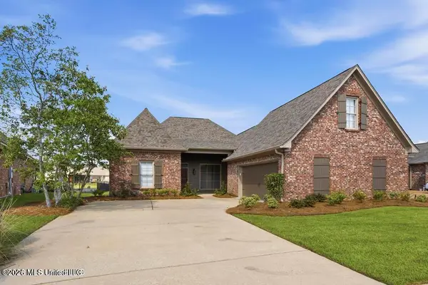 108 Martinique Drive, Madison, MS 39110