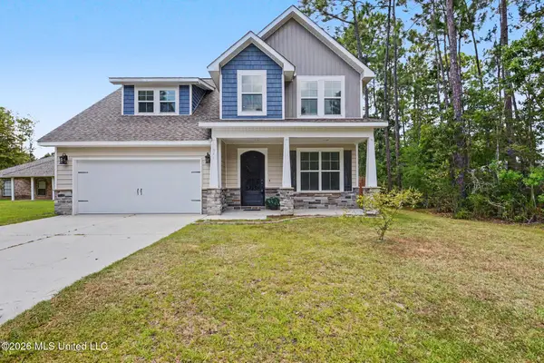 846 Amoka Place, Diamondhead, MS 39525